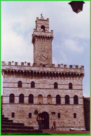 1992 Europe 071 Montepulciano Comunale.jpg